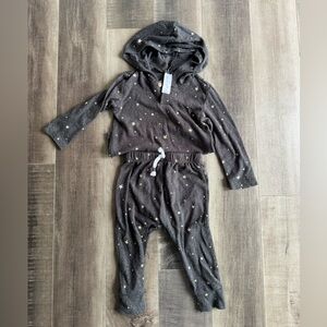 Modern Moments by Gerber Star Two-Piece Set | 12 Months